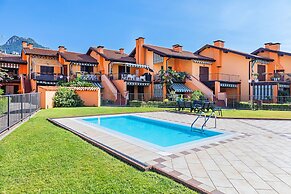 I Girasoli D10 by Wonderful Italy