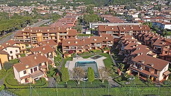 I Girasoli D10 by Wonderful Italy