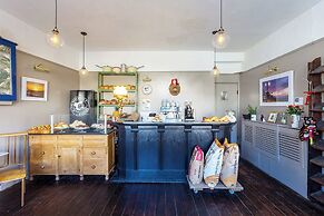 The Bear Bread Bakery B&B