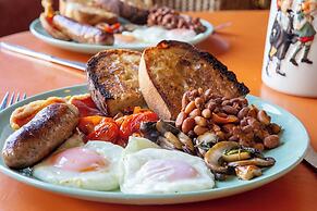 The Bear Bread Bakery B&B