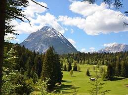 Holiday Apartment Alpengluhen