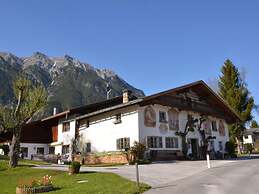 Holiday Apartment Alpengluhen