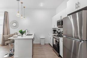 Magic Manor by Avantstay Pool 30min to Disney