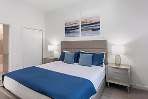 Magic Manor by Avantstay Pool 30min to Disney