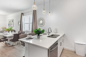 Magic Manor by Avantstay Pool 30min to Disney