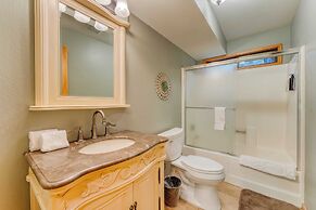 Paige Meadow by Avantstay Near Lake & Tahoe City