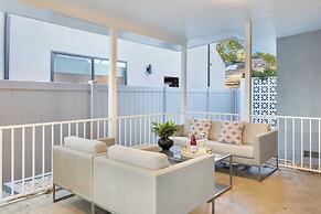 Fulton I by Avantstay Modern Haven in Downtown
