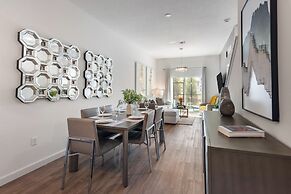 Radiant Realm - Avantstay 30mins to Disney + Private Pool