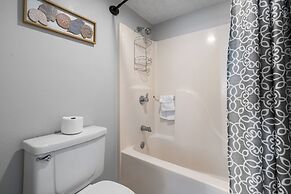 Phoenix V Vacation Rental Condominiums