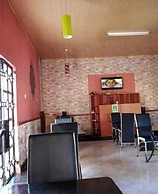 Acacia Shade Hotel and Gardens