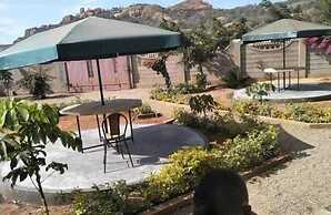 Acacia Shade Hotel and Gardens