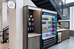 Atwell Suites Kansas City Airport by IHG