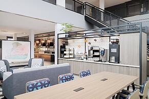 Atwell Suites Kansas City Airport by IHG