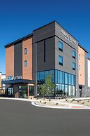 Atwell Suites Kansas City Airport by IHG