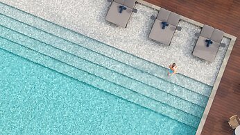 Hotel Indigo Bintan Lagoi Beach by IHG