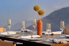 Hotel Indigo Jabal Akhdar Resort & Spa by IHG