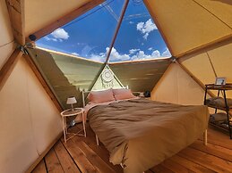 Raptor Ranch Glamping