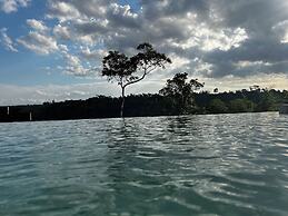 Costa del Sol Iguazú Suites for couples