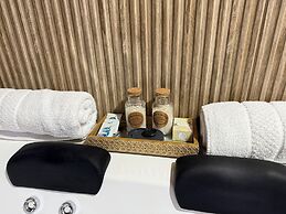 Costa del Sol Iguazú Suites for couples