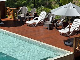 Costa del Sol Iguazú Suites for couples