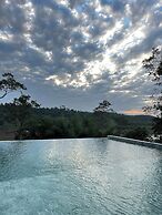 Costa del Sol Iguazú Suites for couples