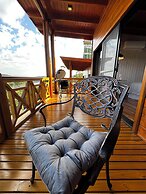 Costa del Sol Iguazú Suites for couples