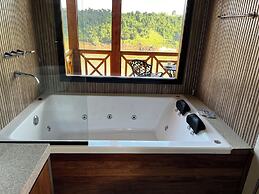 Costa del Sol Iguazú Suites for couples