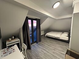 ASLAN AİRPORT HOTEL