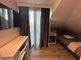 ASLAN AİRPORT HOTEL