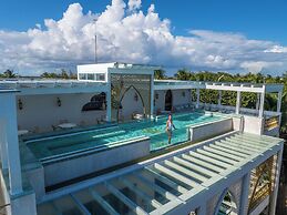 Sana Tulum Beachfront Boutique Hotel