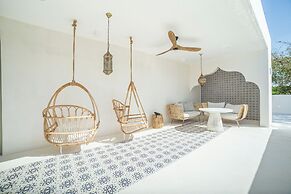 Sana Tulum Beachfront Boutique Hotel