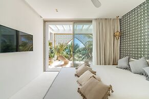 Sana Tulum Beachfront Boutique Hotel