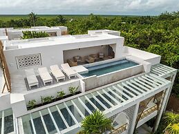 Sana Tulum Beachfront Boutique Hotel