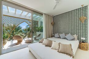 Sana Tulum Beachfront Boutique Hotel