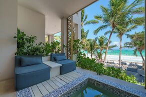 Sana Tulum Beachfront Boutique Hotel