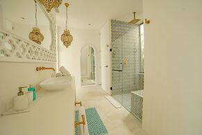 Sana Tulum Beachfront Boutique Hotel