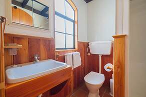 Manapouri Holiday Park