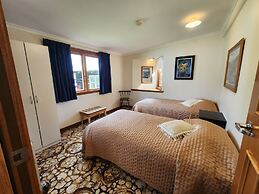 Manapouri Holiday Park