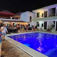 Pelican Inn at Las Dunas Chelem Hotel