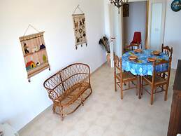 Nyota Holiday Home With sea View Balcony for 4 Guests in Torre Dell'or