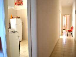 Nyota Holiday Home With sea View Balcony for 4 Guests in Torre Dell'or