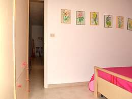 Nyota Holiday Home With sea View Balcony for 4 Guests in Torre Dell'or