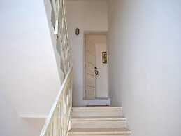 Nyota Holiday Home With sea View Balcony for 4 Guests in Torre Dell'or