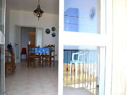 Nyota Holiday Home With sea View Balcony for 4 Guests in Torre Dell'or