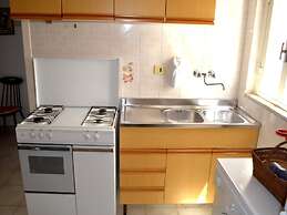 Nyota Holiday Home With sea View Balcony for 4 Guests in Torre Dell'or