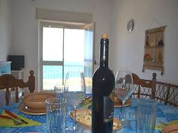 Nyota Holiday Home With sea View Balcony for 4 Guests in Torre Dell'or