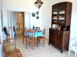 Nyota Holiday Home With sea View Balcony for 4 Guests in Torre Dell'or