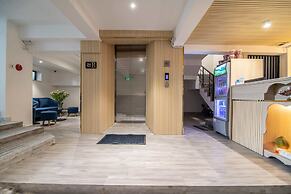 Bin Bin Hotel 12 - Near SaLa Residence