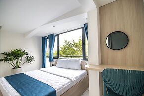 Bin Bin Hotel 12 - Near SaLa Residence