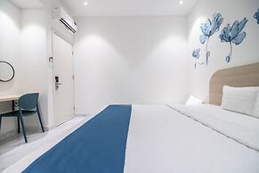 Bin Bin Hotel 12 - Near SaLa Residence